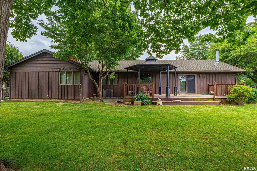 43 Illini Drive, Lincoln, IL 62656-0000 - #3
