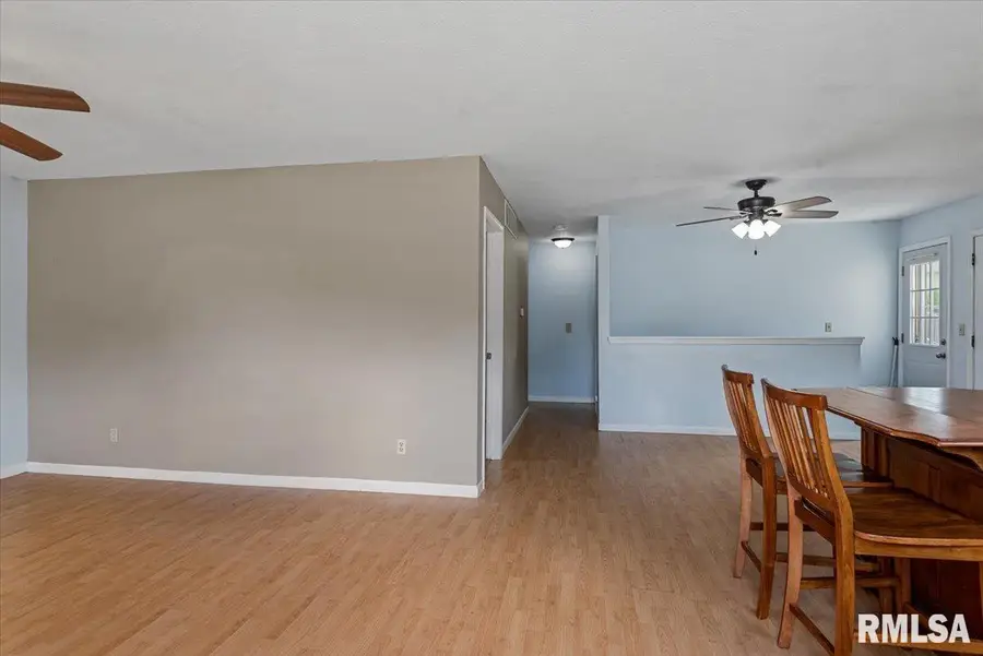 1524 Maureen Court, Springfield, IL 62702 - #2