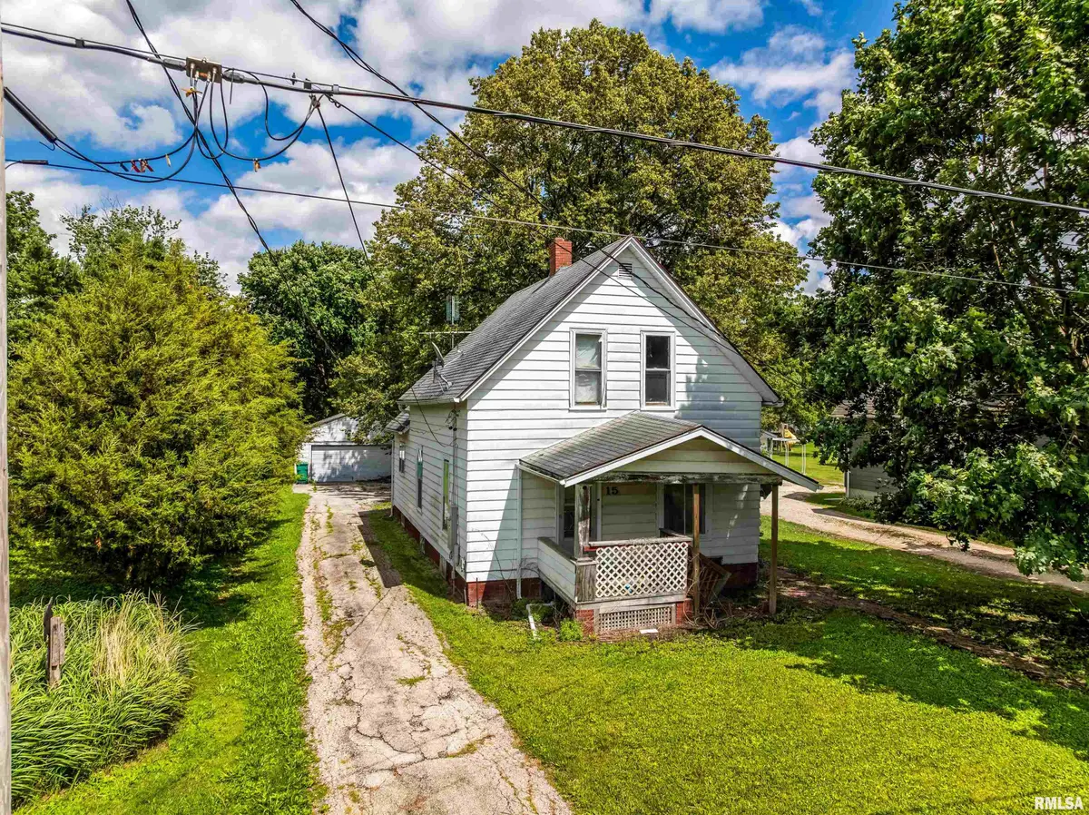 15 Chestnut Street, Galesburg, IL 61401 - #1