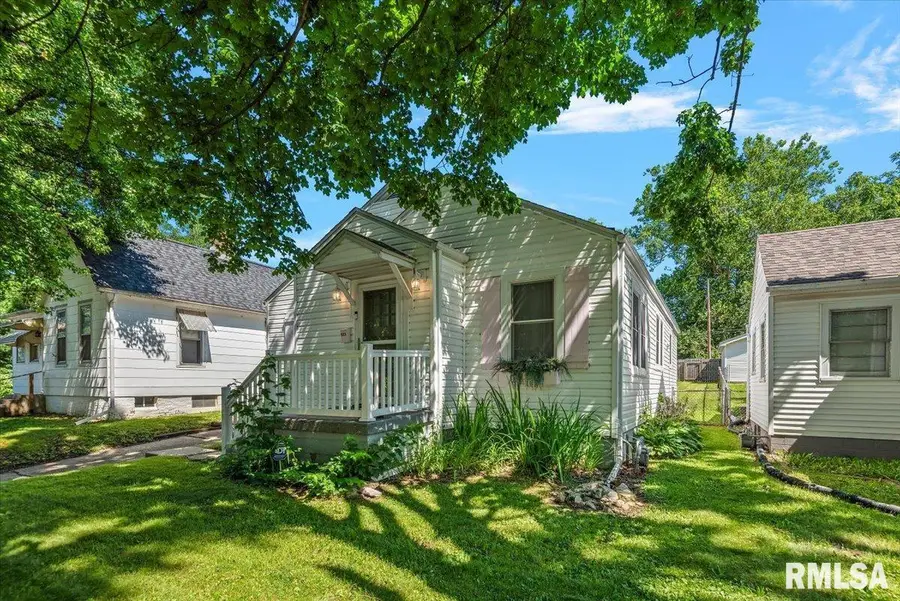 523 Wood Avenue, Springfield, IL 62702 - #2