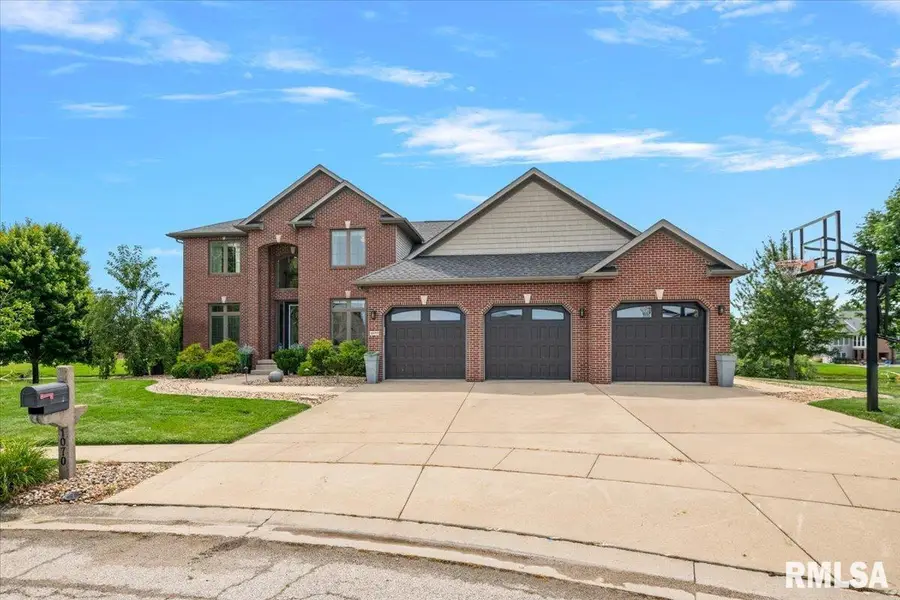 1070 Nine Rock Road, Sherman, IL 62684 - #2