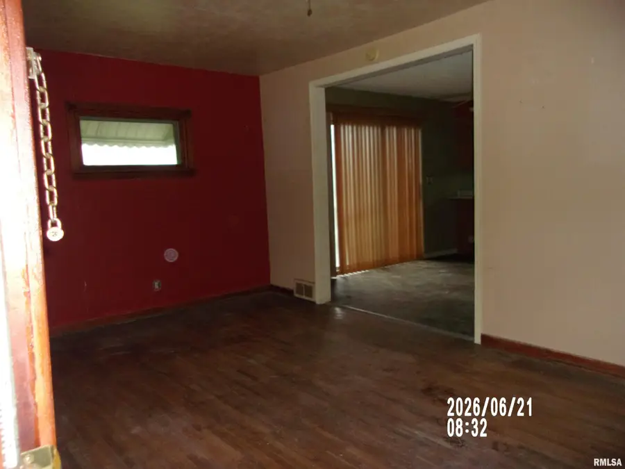 116 N Griffin Street, Macomb, IL 61455 - #2