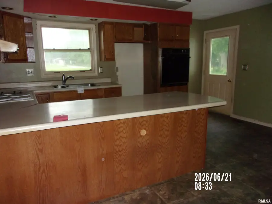 116 N Griffin Street, Macomb, IL 61455 - #3