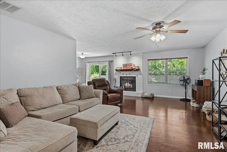 8101 Tack Lane, Springfield, IL 62712 - #3