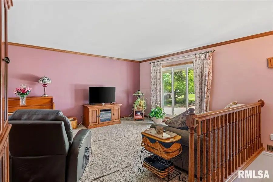 62 N Oxford Road, Springfield, IL 62702 - #3
