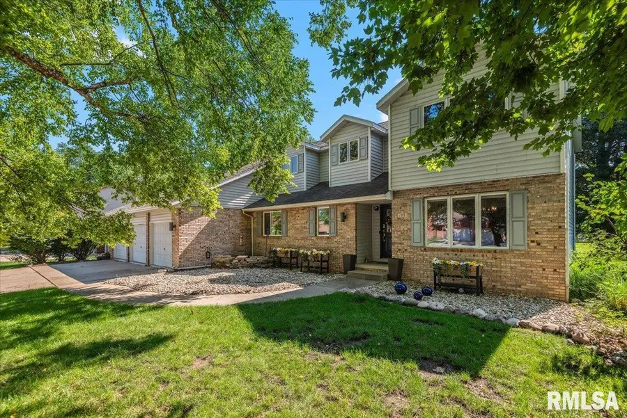 108 Natchez Trace, Springfield, IL 62613 - #2