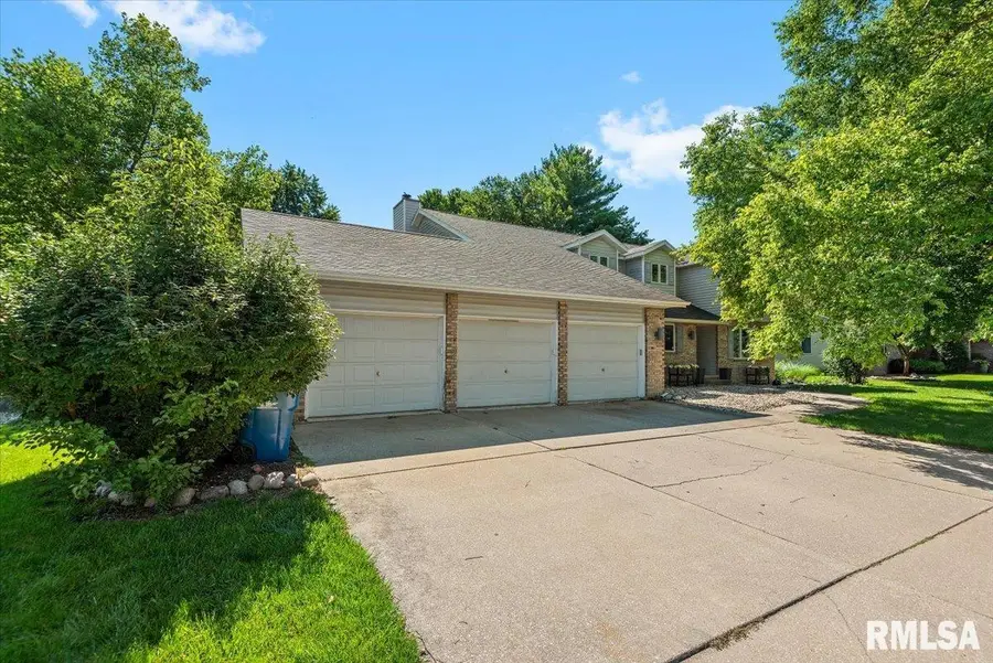 108 Natchez Trace, Springfield, IL 62613 - #3
