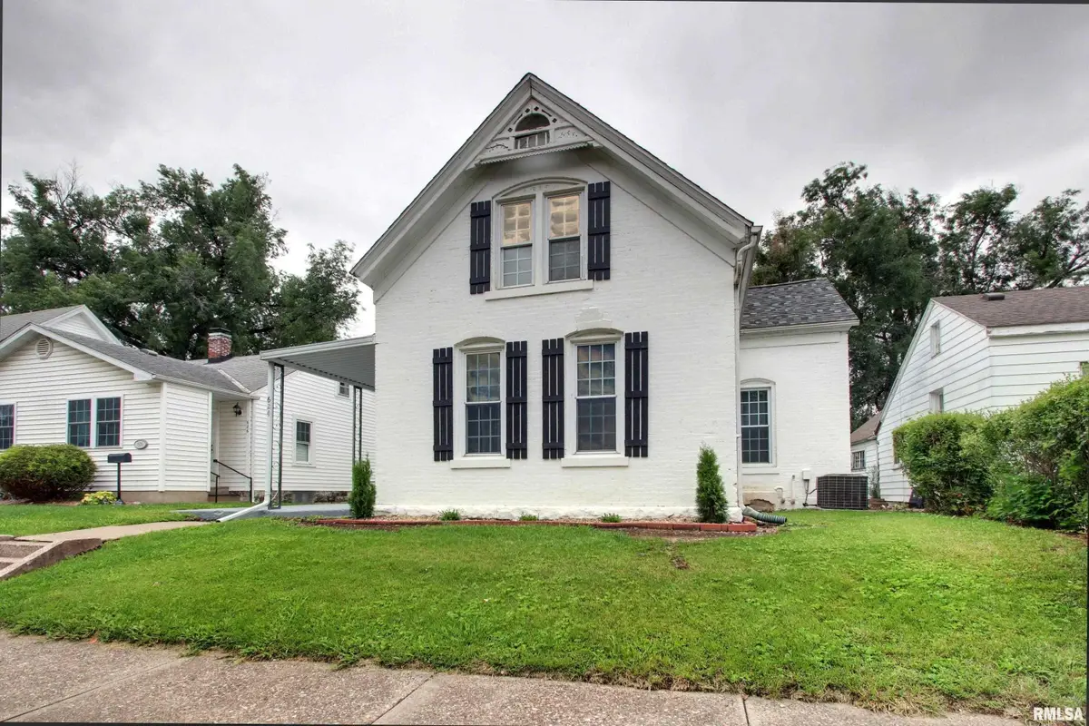 624 S 15th Street, Quincy, IL 62301 - #1
