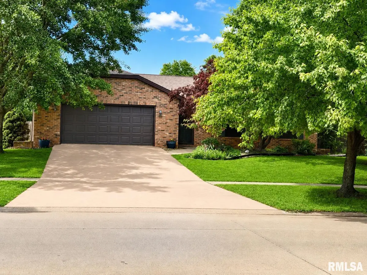 2525 Lindbergh Boulevard, Springfield, IL 62704 - #1