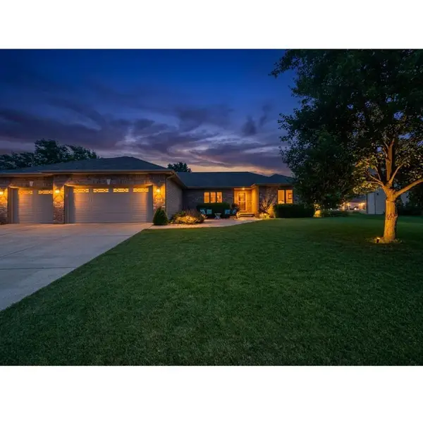 2809 Covered Wagon Trail, Springfield, IL 62711