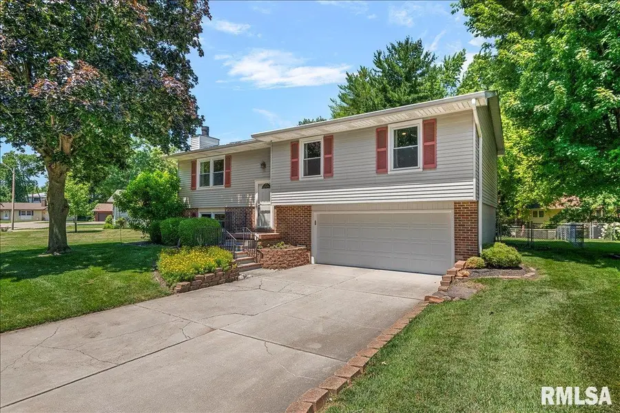 2629 Lemont Drive, Springfield, IL 62704 - #3
