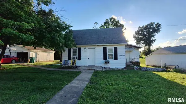 510 S Jackson Street, Blandinsville, IL 61420