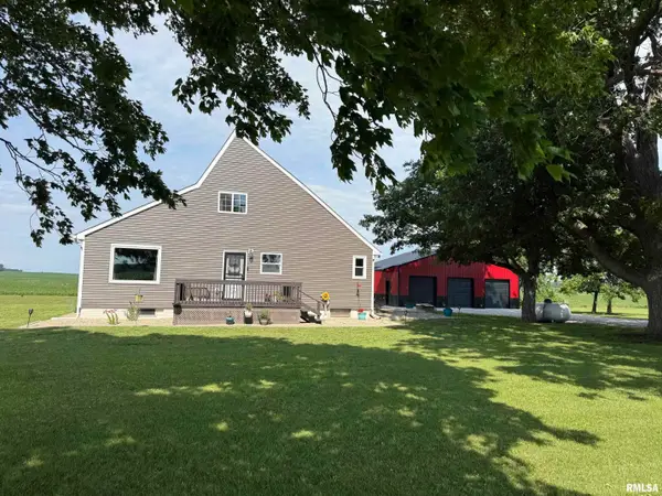 22953 Carter Street, Petersburg, IL 62675