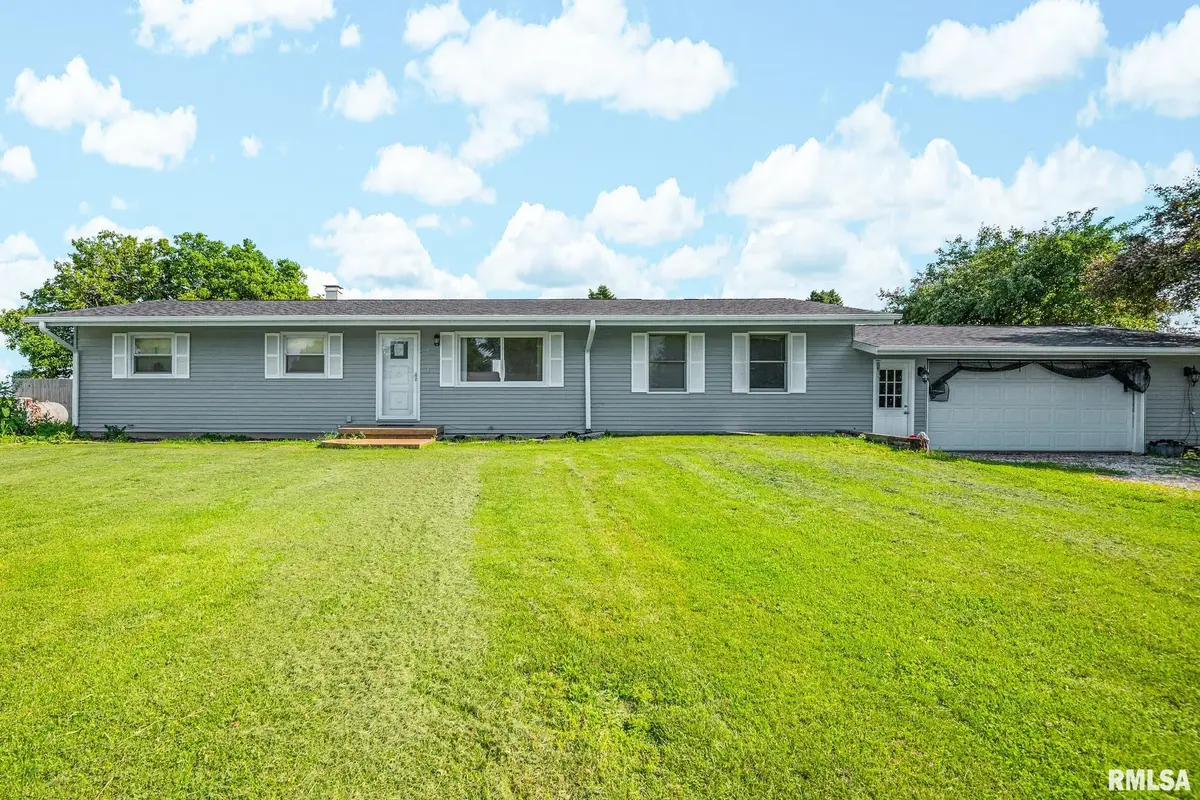 302 Bernard Street, Abingdon, IL 61410 - #1