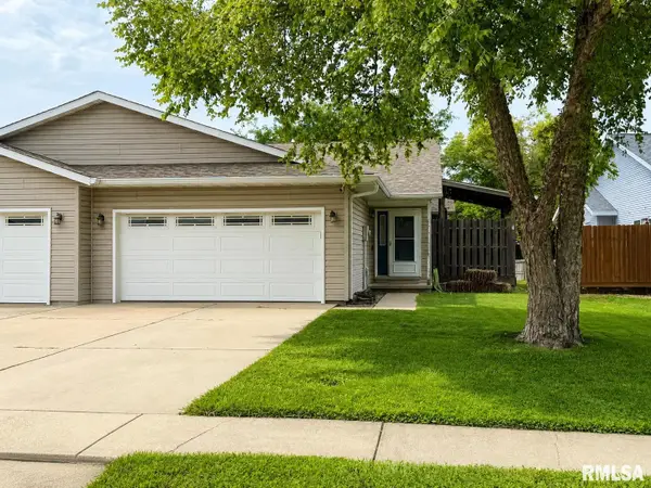 153 Wintergreen Drive, Chatham, IL 62629