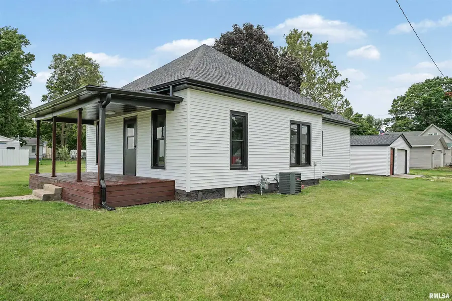 301 S Main Street, Armington, IL 61721 - #3