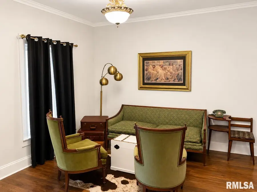 1513 W Lawrence Avenue, Springfield, IL 62704 - #2
