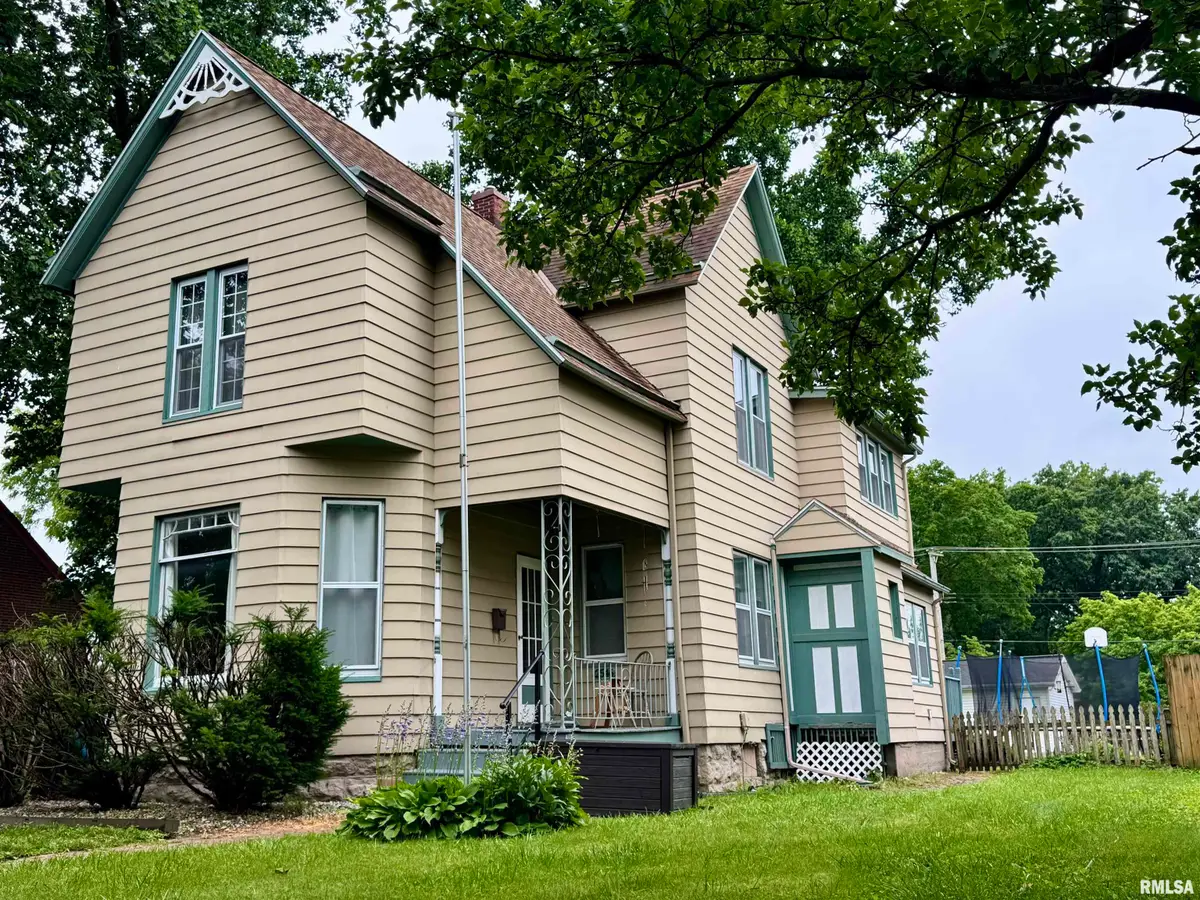 2546 Vermont Street, Quincy, IL 62301 - #1