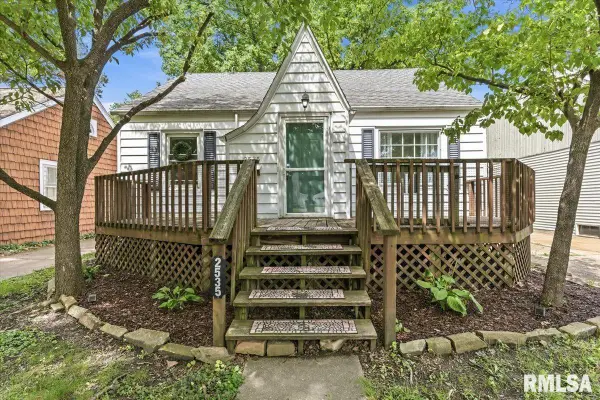 2535 S 8th Street, Springfield, IL 62703