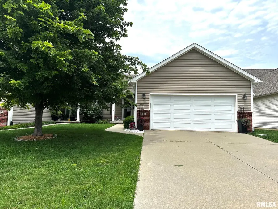 605 Jetty Drive, Chatham, IL 62629 - #2