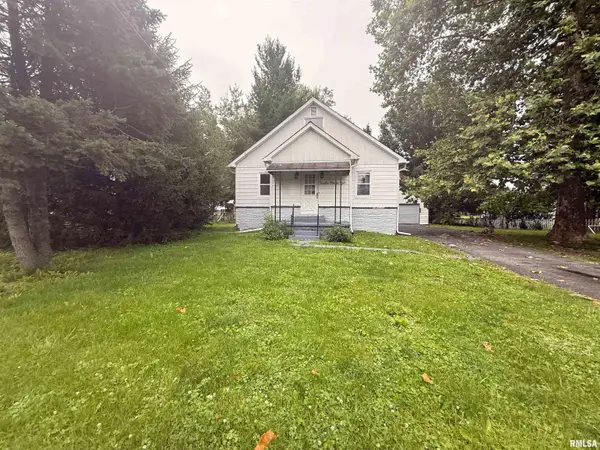 1248 N 7th Street, Riverton, IL 62561