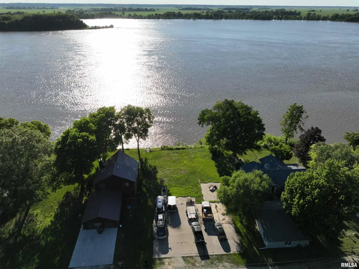 555 Front Street, Oquawka, IL 61469 - #1