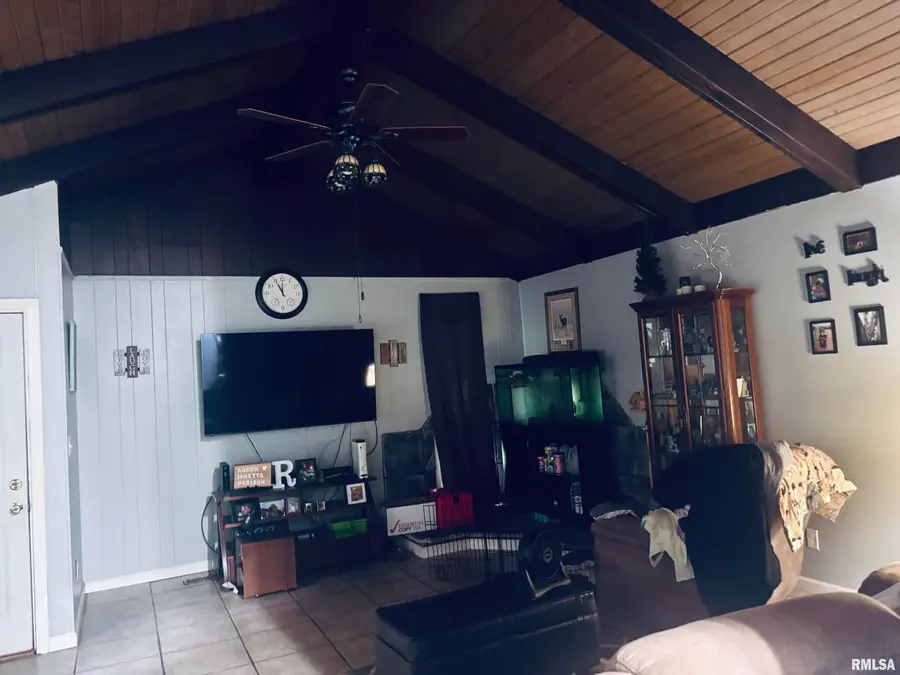 3344 Neptune Avenue, Springfield, IL 62707 - #3