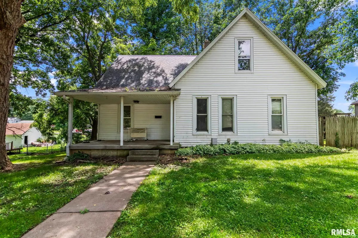 122 W Hardin Street, Virginia, IL 62691 - #1