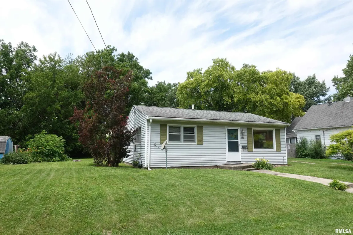 792 Day Street, Galesburg, IL 61401 - #1