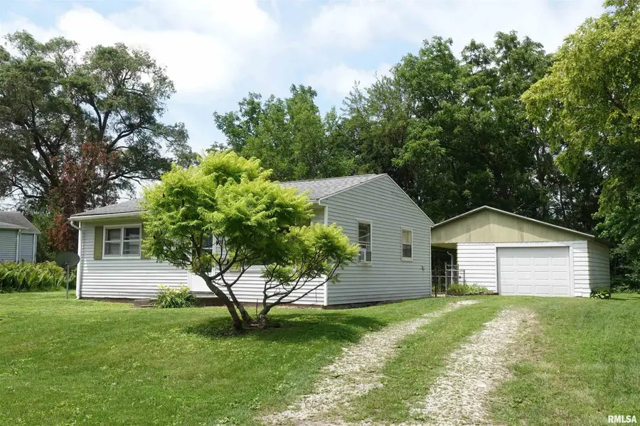 792 Day Street, Galesburg, IL 61401 - #2