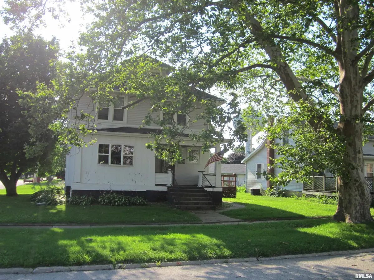 323 N Main Street, Mason City, IL 62664-000 - #1