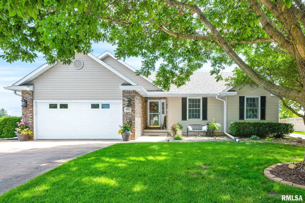 3063 Winchester Circle, Galesburg, IL 61401 - #1