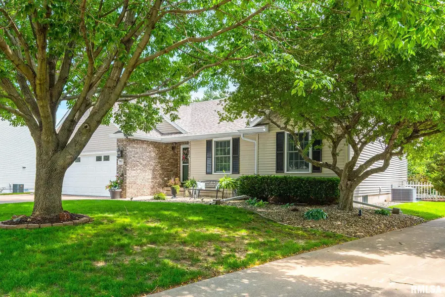3063 Winchester Circle, Galesburg, IL 61401 - #3