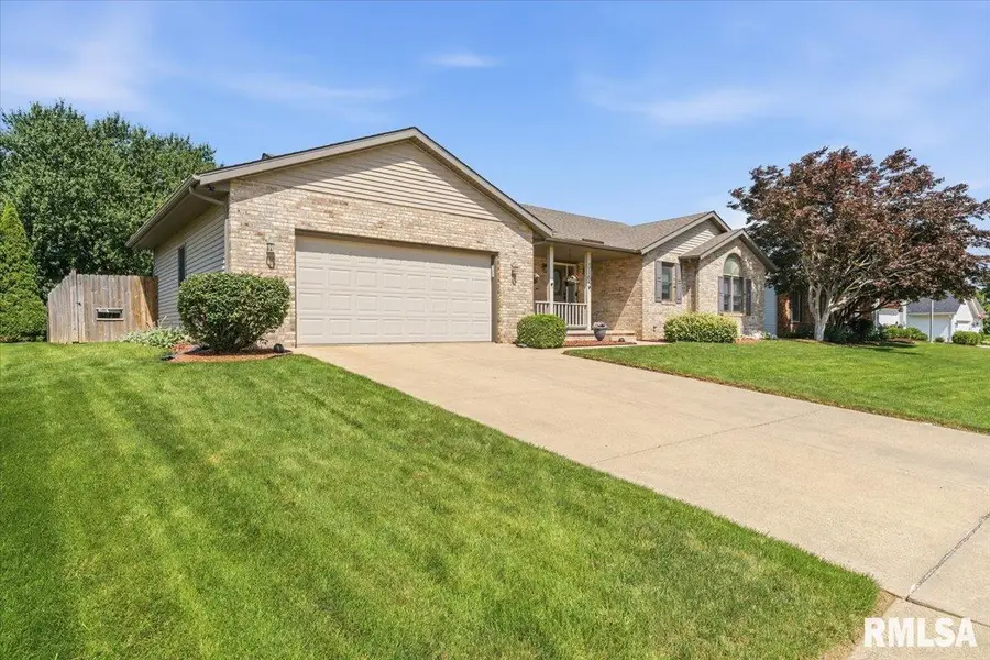 3165 Beaver Creek Lane, Springfield, IL 62712 - #3