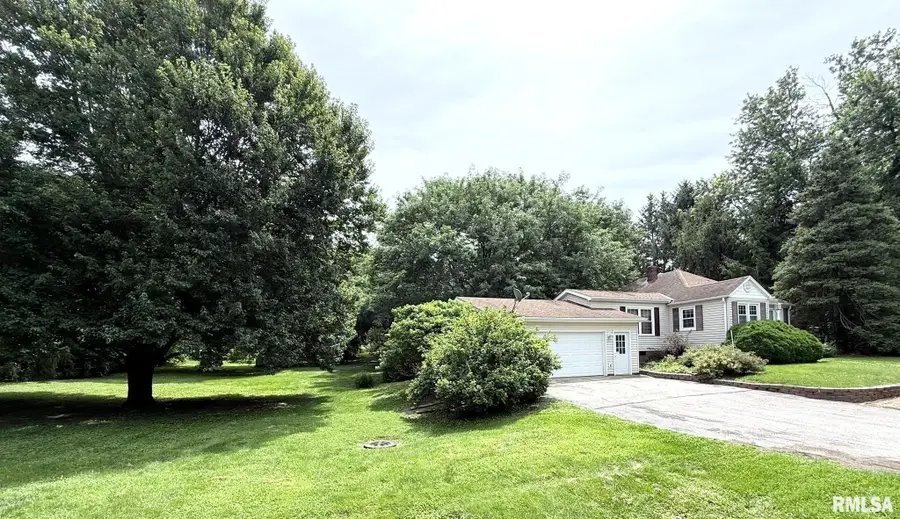 109 S State Street, Henderson, IL 61439 - #2