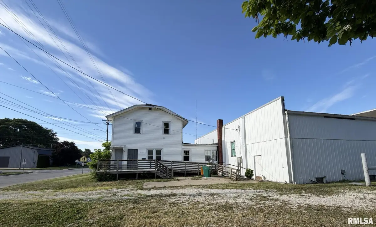 1614 E Knox Street, Galesburg, IL 61401 - #1
