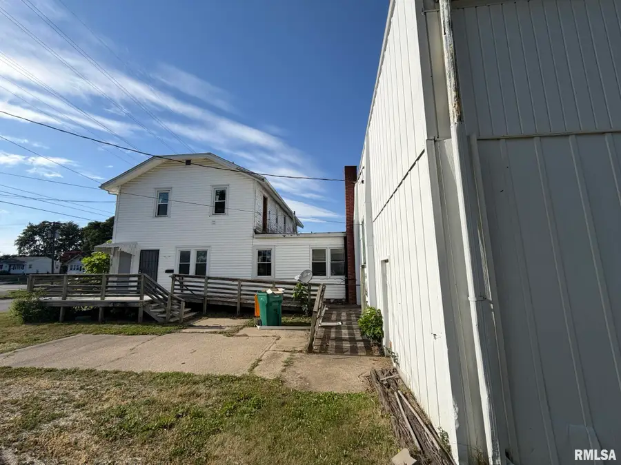 1614 E Knox Street, Galesburg, IL 61401 - #2