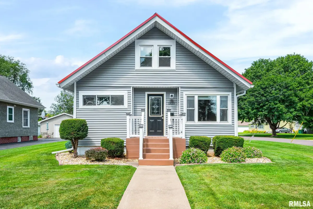 1320 N Academy Street, Galesburg, IL 61401 - #1