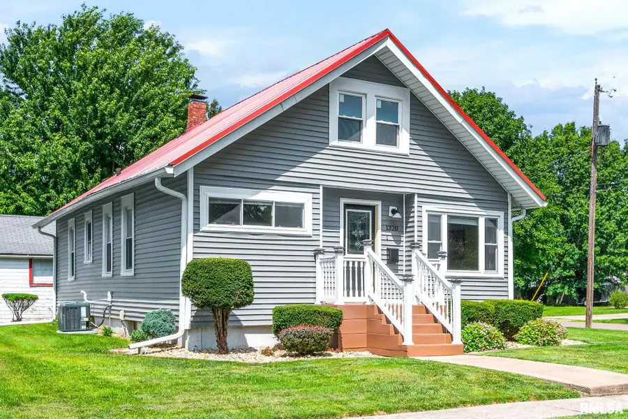 1320 N Academy Street, Galesburg, IL 61401 - #2