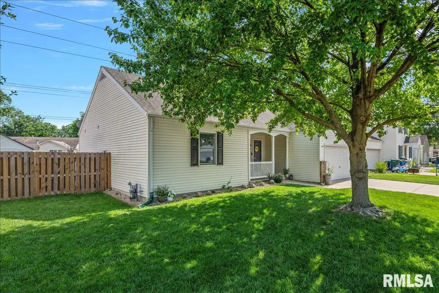 3824 Viking Boulevard, Springfield, IL 62712 - #3