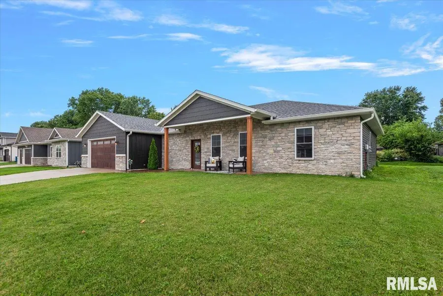 55 Durbin Terrace, Chatham, IL 62629 - #2