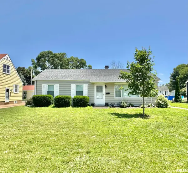 805 S Farnham Street, Galesburg, IL 61401