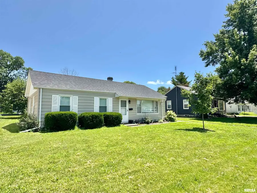 805 S Farnham Street, Galesburg, IL 61401 - #2