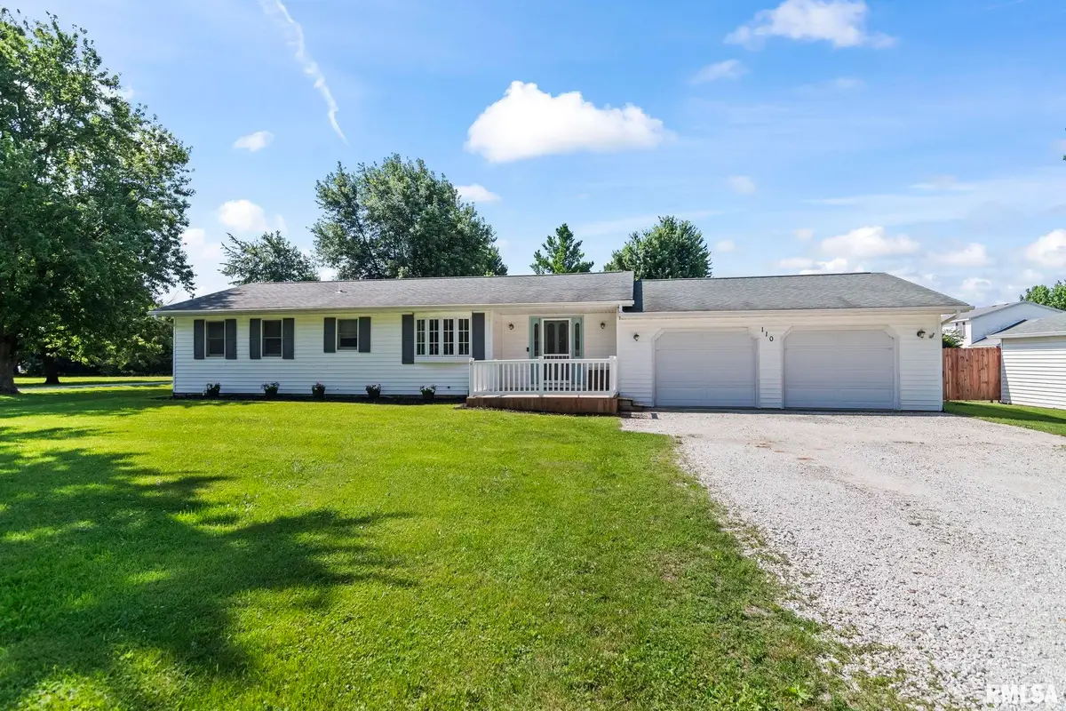 110 E Topeka Street, Ashland, IL 62612 - #1