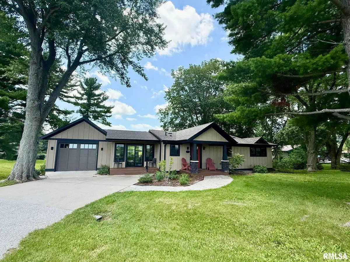 146 Balsam Knob Street, Petersburg, IL 62675 - #1