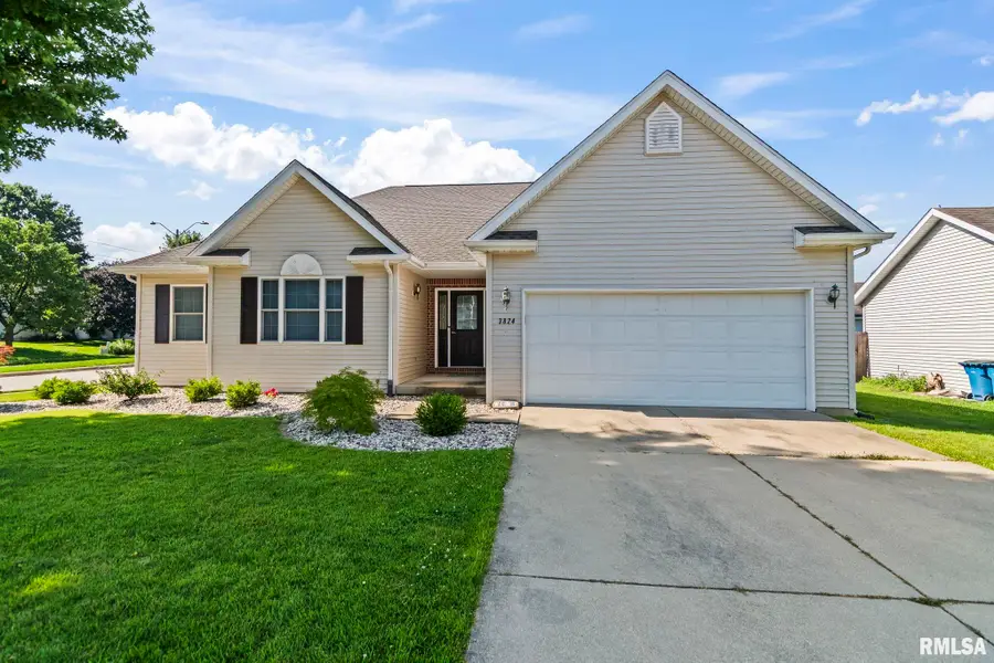 3824 Carney Boulevard, Springfield, IL 62712 - #3