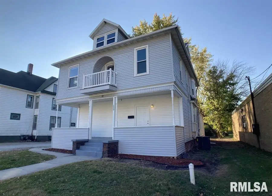 320 N Mcarthur Street, Macomb, IL 61420 - #3