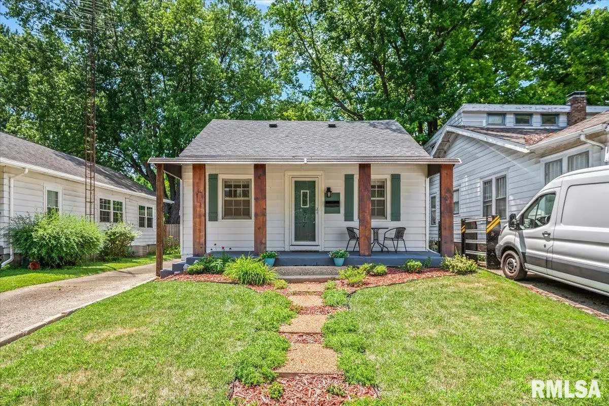 517 S Feldkamp Avenue, Springfield, IL 62704 - #1