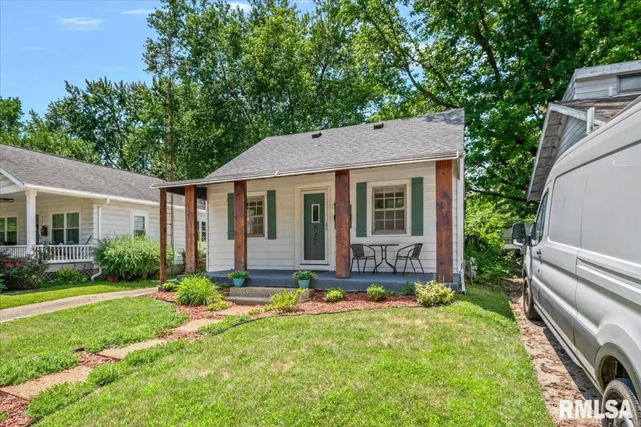 517 S Feldkamp Avenue, Springfield, IL 62704 - #3