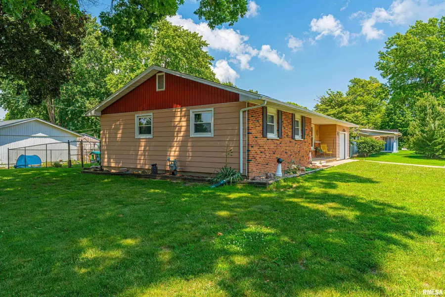 2 Houser Court, Lincoln, IL 62656 - #2